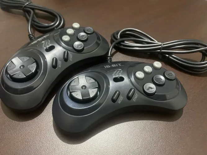 2 Controles MEGA DRIVE Novos nas Embalagens por 50 reais os Dois