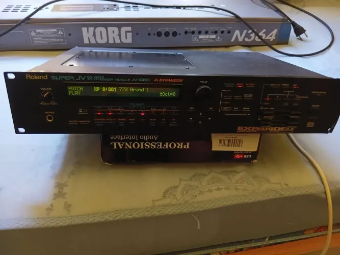 Vendo korg 364 e Módulo JV 1080 Roland (ler descrição)