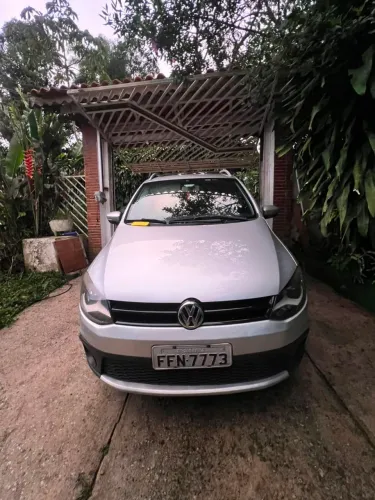 Volkswagen Crossfox 1.6 MI Total Flex 8V 5P 2011