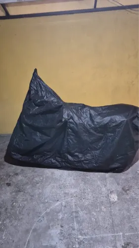 Moto de garagem