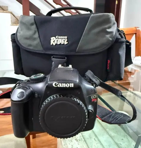Câmera fotográfica Canon