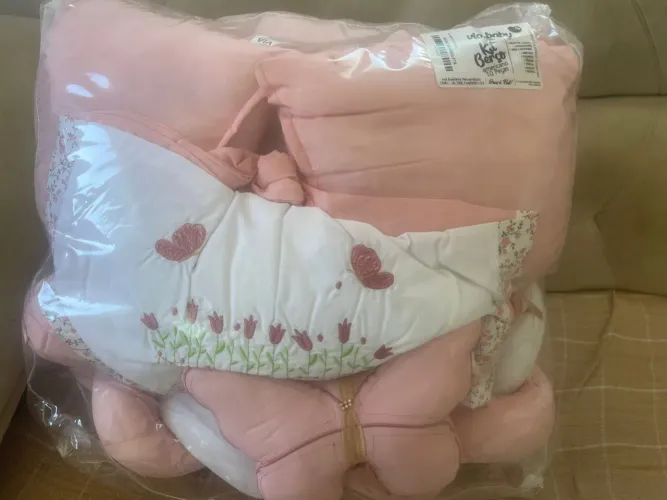 KIT BERÇO - 10 PEÇAS - NUNCA USADO.