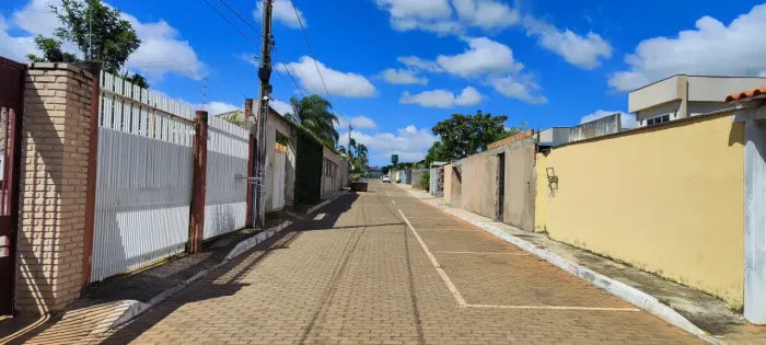 Casa com 3 quartos em lote de 800 metros na Ponte Alta