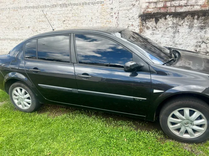 Renault Megane Sedan Expression Hi-flex 1.6 16V 2011