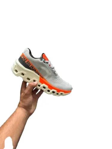 Tenis On Cloud Cloudmonster Correr Academia