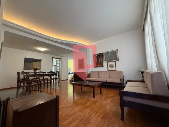 Apartamento de 2 Quartos e 1 Vaga para Locação no Bairro Funcionários, Belo Horizonte, MG