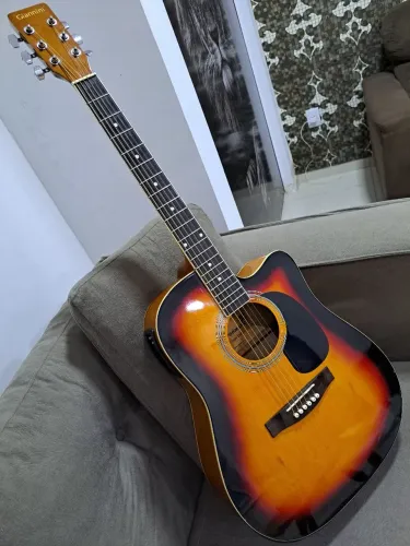 Violão Giannini TOP