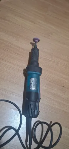 RETIFICA DE ALTA ROTAÇÃO 1/4 2500RPM GD0600 MAKITA
