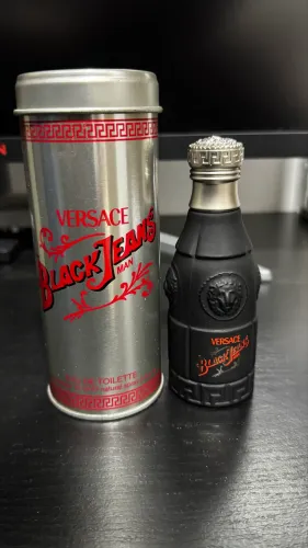perfume raríssimo versace black jeans man, vintage 1997, pouquíssimo usado.
