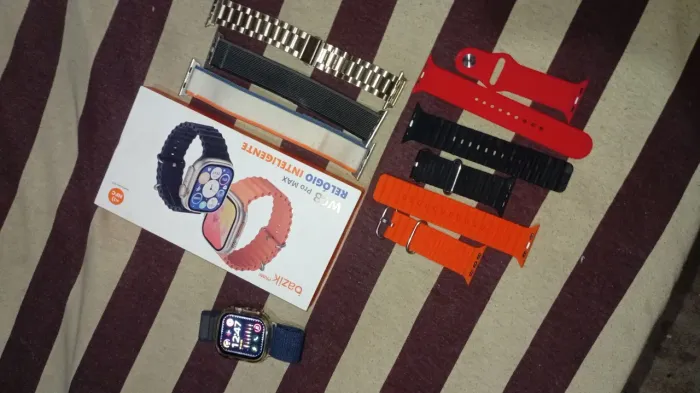 Smartwatch Bazik W68 pro Max + Várias pulseiras extras (kit completo)