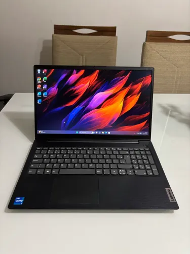 Notebook Lenovo i7 13° 8GB 512GB