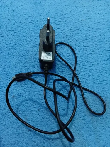 Carregador de Tomada Multilaser Micro-USB (V8)