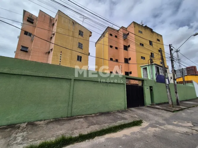 Apartamento com 3 quartos no bairro Presidente Kennedy em Fortaleza, CE