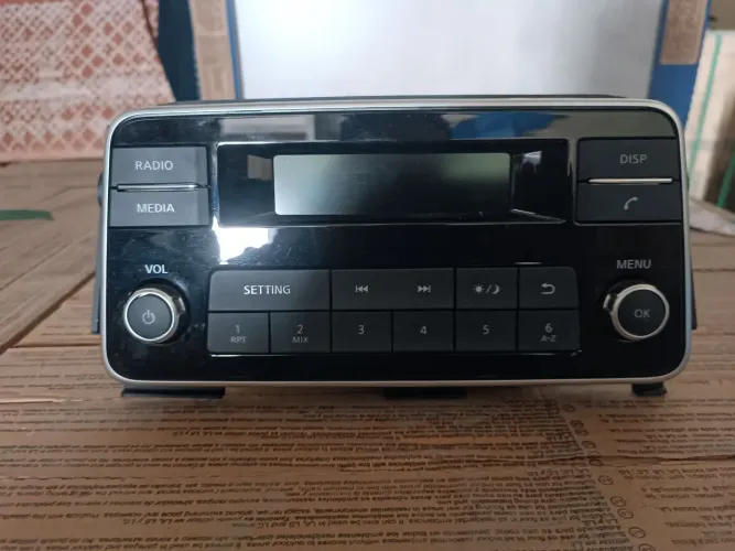 Rádio original Nissan kings