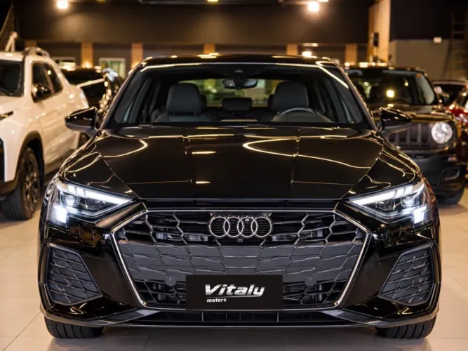 Audi A3 Sedan Performance 2.0 TFSI S-tronic 2026