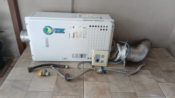 Aquecedor a gas bosch gwh720 ctde