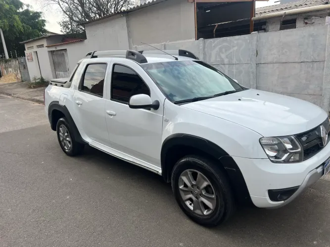 Renault Duster Oroch Dyna. 1.6 Hi-flex 16V MEC 2018