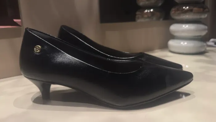 Vendo sapatos NOVOS