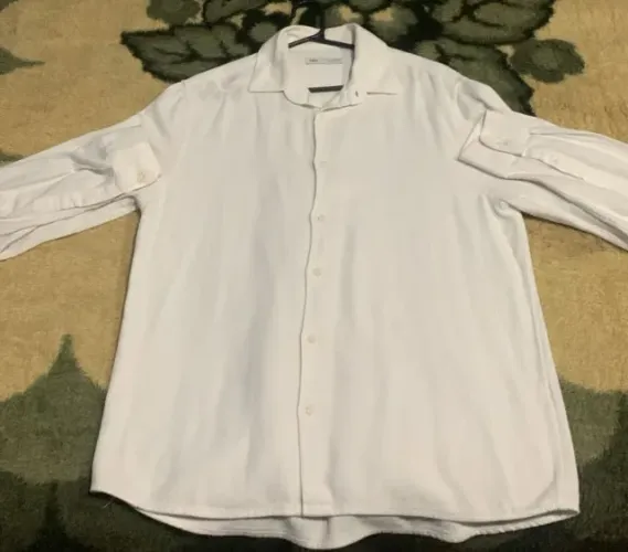 camisa zara manga longa branca tamanho 42 colarinho cubano pouco usada