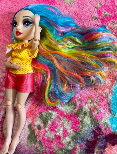 Boneca Amaya Raine