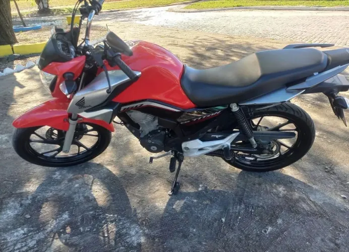 VENDO CG TITAN 160 2024