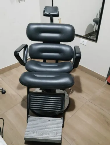 Cadeira de cabeleireiro Ferrante