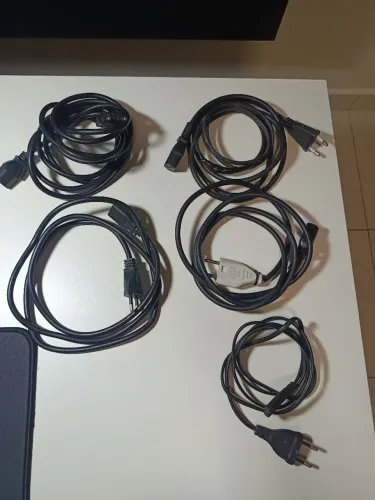 Vendo cabo de força 12v