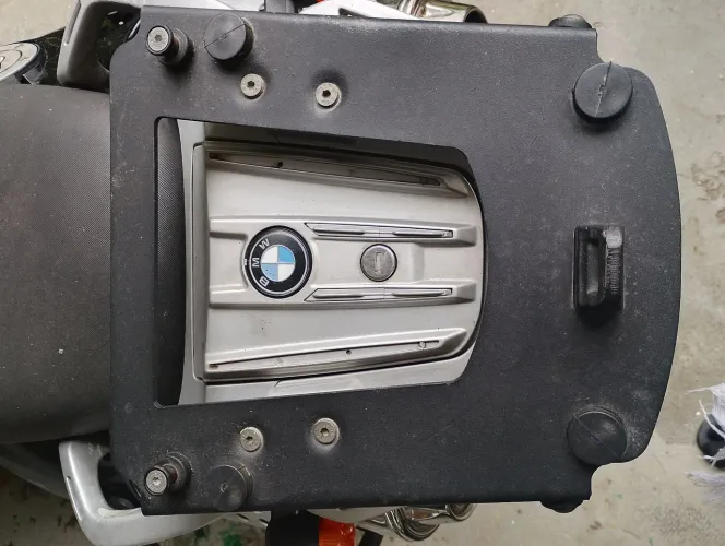 Suporte de baú e alforges laterais BMW G650gs