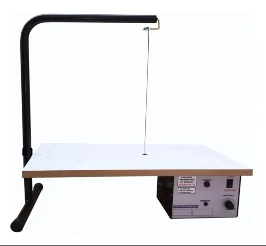 Mesa cortador de isopor