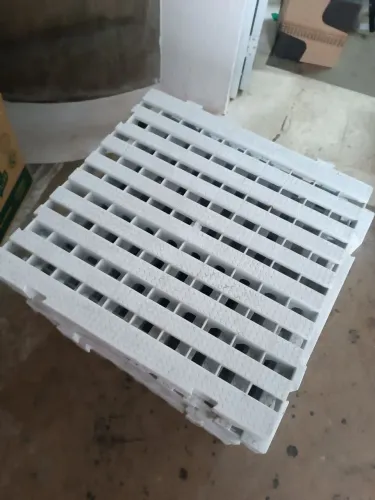 Estrado Plástico 50x50 (8 unidades)