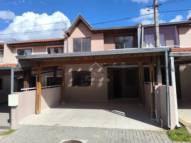 SOBRADO com 3 dormitórios à venda com 102m² por R$ 520.000,00 no bairro Boqueirão - CURITI