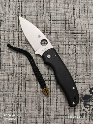 Spyderco Shaman CPM-S30V STONEWASH, Black G10 Handles, DROP Point Blade, Made in USA