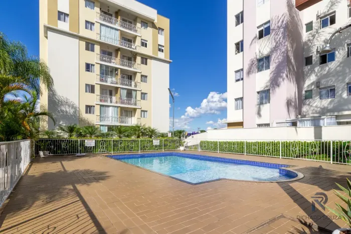 Apartamento semi mobiliado no Novo Mundo/Capão Raso.