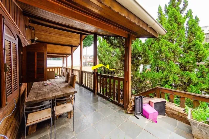 Casa à venda, 3 quartos, 1 suíte, 3 vagas, Santa Lúcia - Belo Horizonte/MG