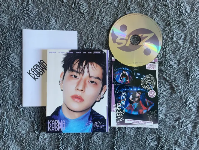 álbum stray kids karma seungmin incompleto