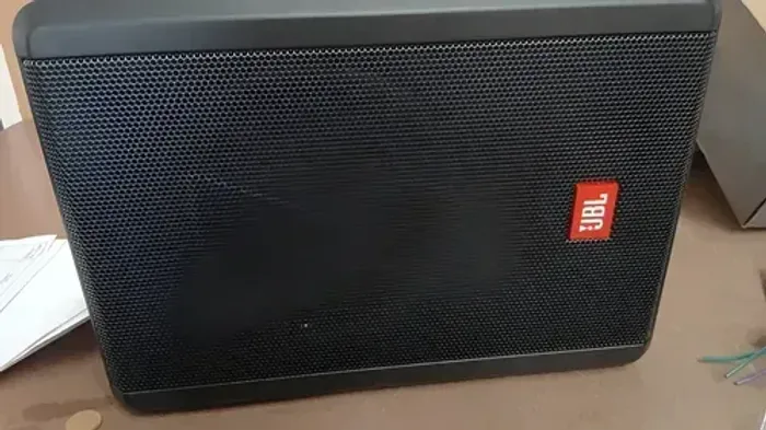 JBL Slim