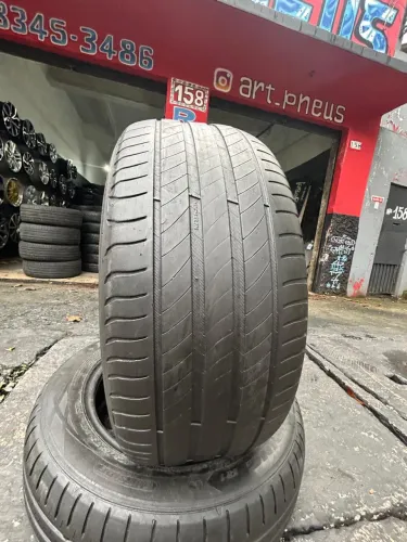 Pneu 225/45/17 michelin por 230$ primacy peça única