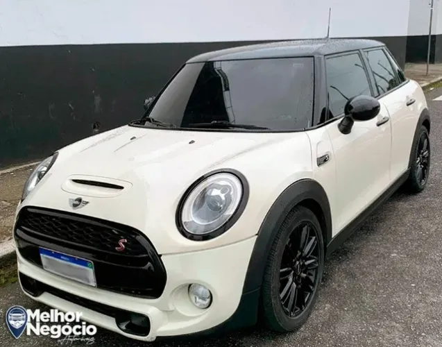 Mini Cooper S 2.0 Turbo 16V 5P Aut. 2015