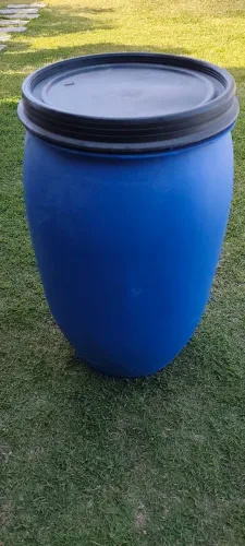 Bombona plástica de 200L