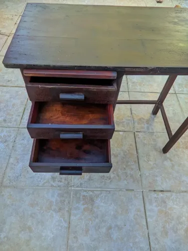 Escrivaninha/mesa antiga madeira