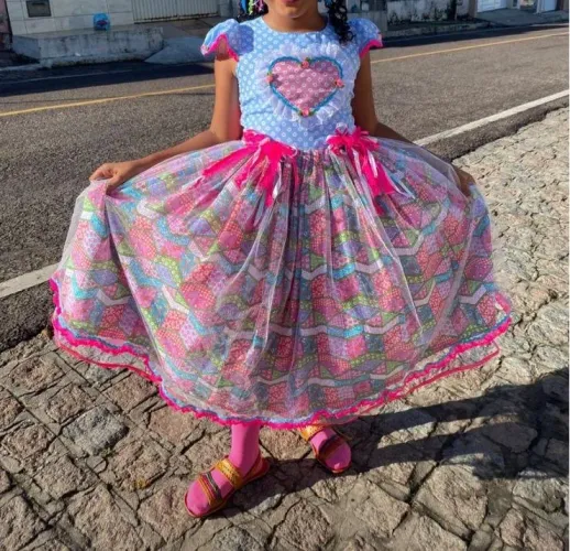 Vestido Junino conservado a venda - Tamanho 8 anos