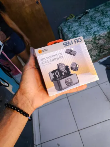 Microfone de lapela 