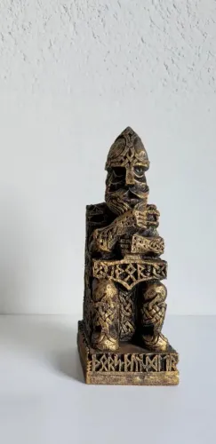 Estátua decorativa Deus Thor em Resina