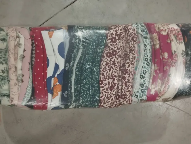 Sacos fechados com 10kg de retalhos sortidos