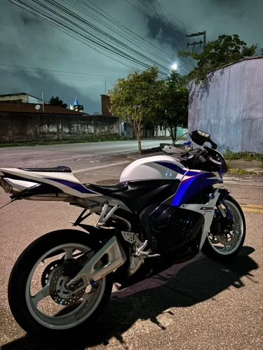 Cbr 600 rr (EXTRA)