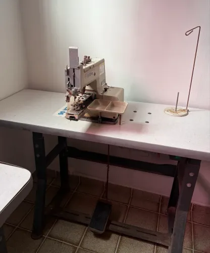 Máquina de Costura Industrial