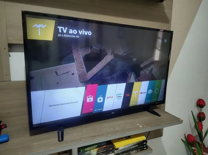 Tv smart 4k led LG , wi-fi 5G espelhamento 43"