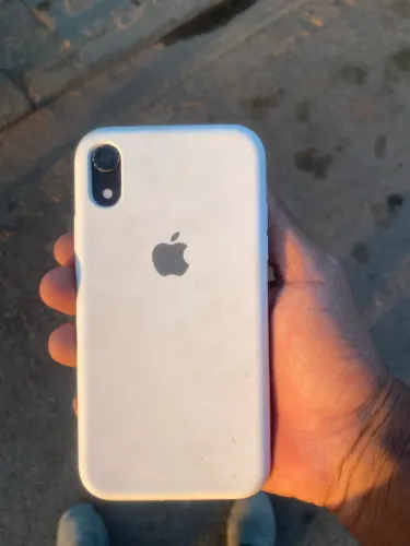 iPhone XR