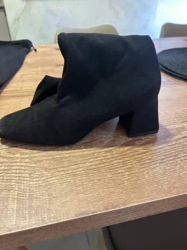 Bota número 36