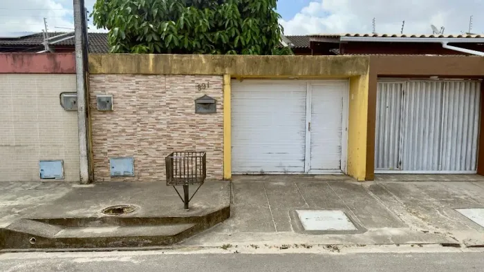 Casa com 3 dormitórios à venda, 161 m² por R$ 350.000,00 - Castelão - Fortaleza/CE